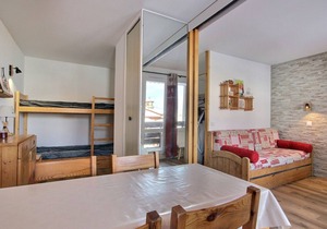 Central divisible studio, balcony, 4 ppl in Belle Plagne