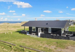 Family Holiday Home by North Sea in Lemvig