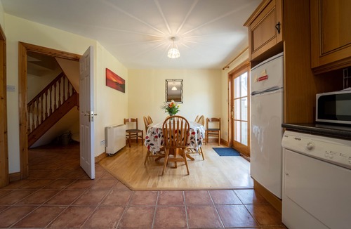 Dingle House | Spacious Comfortable Holiday Home in the Heart of Dingle