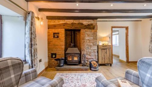 4 Bed in St. Clears oc-m34836 in Llandowror