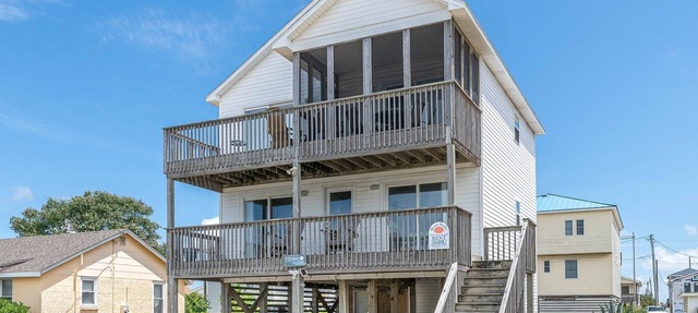 A Shore Thing - KDH MP 6, Oceanside, Beach Less than 300 Yds, Hot Tub, Pets OK, Flex Stays in Kill Devil Hills