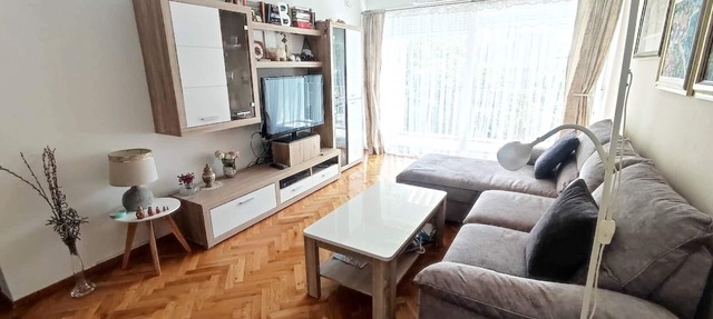 Apartman MAJDA with balkony in Split
