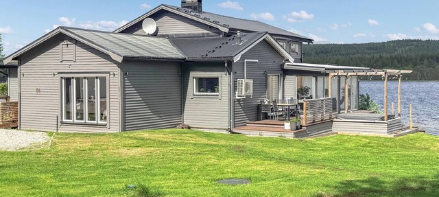 Awesome home in Lycksele with house sea view in Lycksele