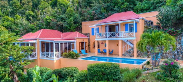 AZURE VISTA for pure relaxation in true Caribbean style in West End