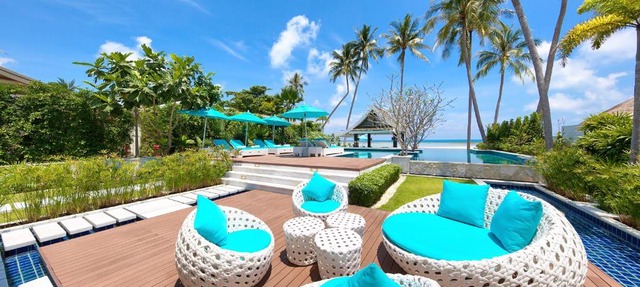 Beachfront Villa Baan Paradise in Laem Set Beach
