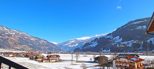 Bergwelten by Interhome in Mayrhofen