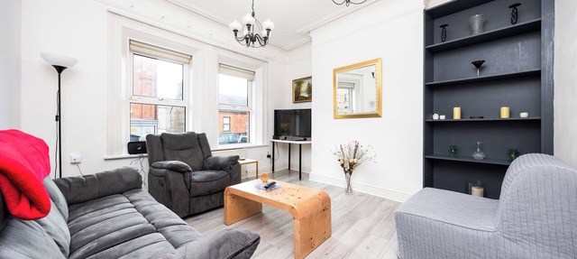 Bright 3BR Flat in City Center 16 min Bus to Temple Bar in Dublin 7
