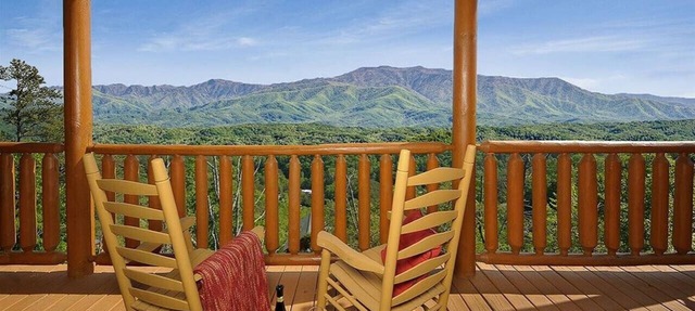 Broken Spoke is a great cabin with an awesome View in Sevierville