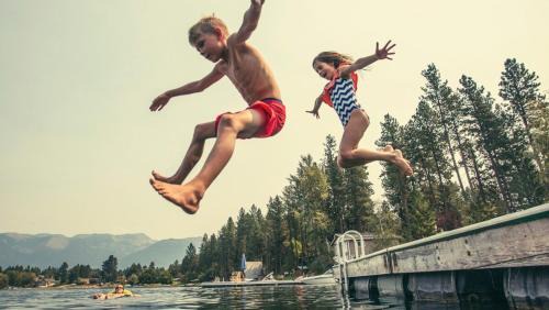 Buckeye Bear's Den-AC-Walking Distance to town in Shaver Lake
