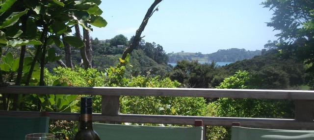 Bush Beach Delight - Onetangi Holiday Home in Onetangi
