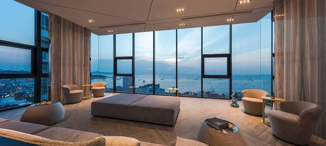 Central Pattaya Fully Equipped Condo Next to Beach in Muang Pattaya
