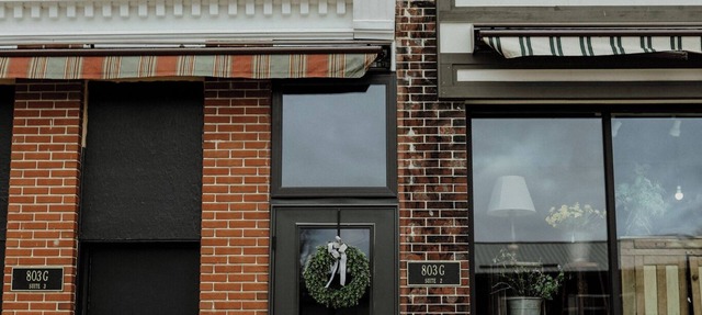 Charming 2-bedroom apartment in awesome Downtown Grundy Center in Grundy Center