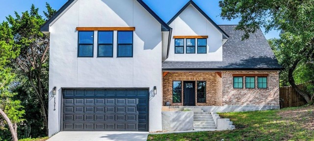 Charming 4-bedroom house set in scenic foothills of the Texas Hill Country. in Helotes
