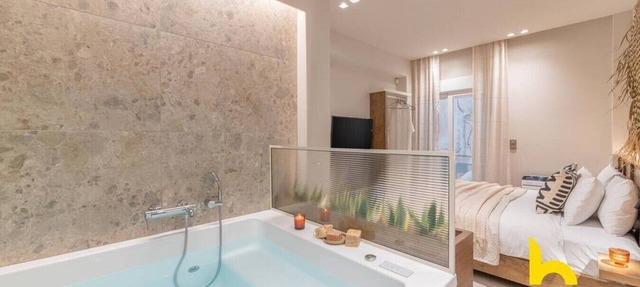Charming Boho Haven Luxurious Escape in Thisseio! in Athina