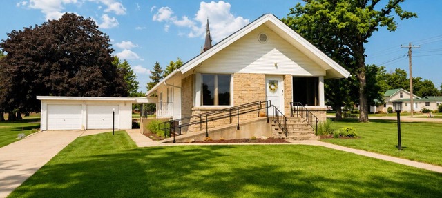 Cornerstone Cottage in Waucoma in Waucoma