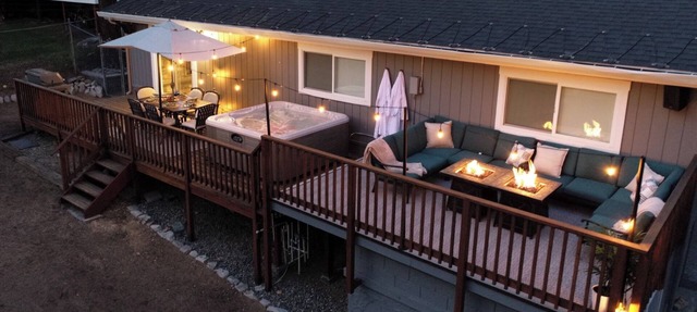 EV Charger, Hot tub, fire pit, family friendly in Stateline