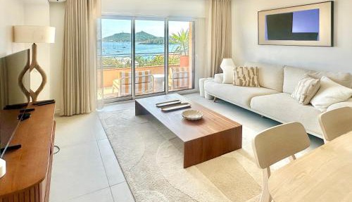 Exceptional - Sea View - 6 People - Air Conditioning - Parking in Saint-Raphaël