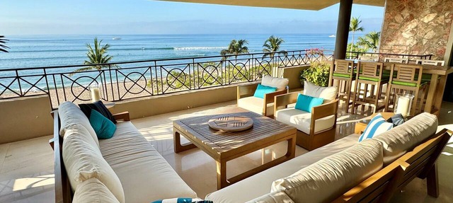 FRONT ROW PENTHOUSE - Amazing views - Premier/Cook/Golf Cart in Punta De Mita