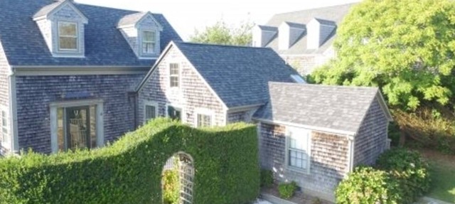 Gorgeous home in town 3Bed 3 bath. screened porch- 3 levels of living & parking in Nantucket