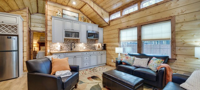 Hook, Line, & Sinker Retreat: Fire Pit, Grill! in Broken Bow