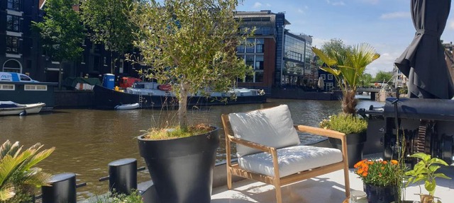Luxurious 110m² 3br Houseboat in Amsterdam Centre! in Amsterdam