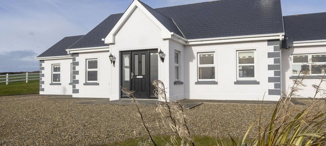Matthews Cottage Doonbeg by Interhome in Kilkee/Doonbeg