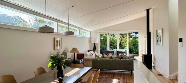 Modern Beauty by Bespoke Stays in Devonport