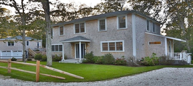 Modern, luxury 5-bed, 4.5-bath w/full basement! Now booking for 2026! in Oak Bluffs