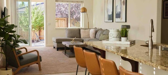 NEW Upscale House, Tahoe 30-min w/Cal King in Steamboat