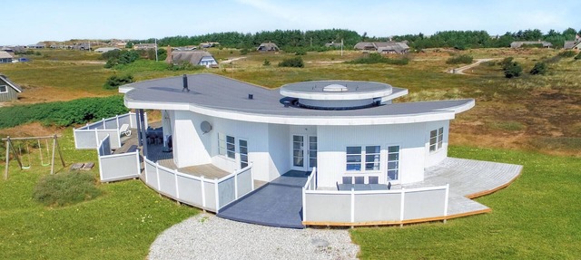 Nice home in Ringkøbing with sauna in Ringkøbing