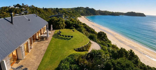 Pah Road Estate -Onetangi Sea Views in Waiheke Island