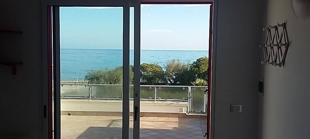 Panoramic studio apartment on the San Foca seafront in San Foca
