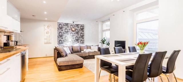 Practical & Spacious apartment + Private sauna in Helsinki
