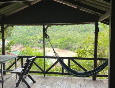 Silver cliff in Than Sadet Beach