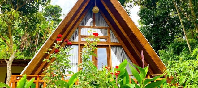 Sky Pavilion: Cozy A-Frame Stay - bed & breakfast in charming Ella in Ella