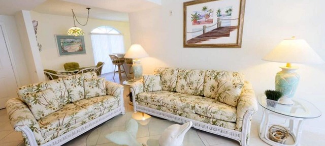 Sleeps 8 - Perfect condo for the Family! in Fort Myers Beach