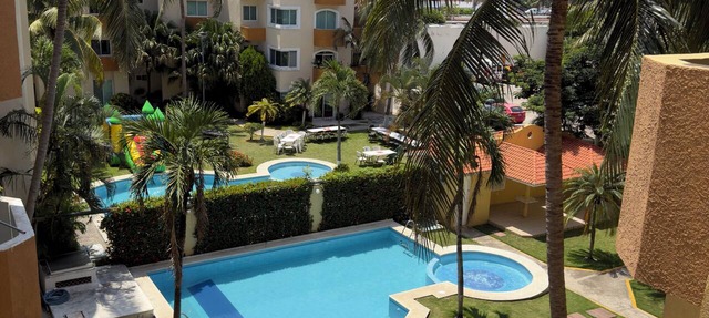 Spacious 3-bedroom apartment with a pool in Boca del Río in boca del rio