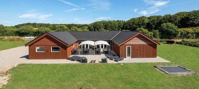 Stunning home in Haderslev with WiFi in Haderslev