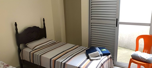 Suíte 13 · Suíte Exclusiva 2 Camas Solteiro+1 Auxiliar Xiii in Ipiranga Belo Horizonte