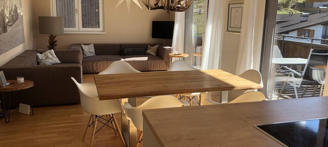 Sunny, modern mountain apartment with large balcony facing south-west centrally in Kirchberg in Tirol