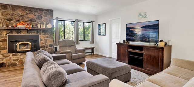 The Malabear Family Cabin at Big Bear Lake in Big Bear City