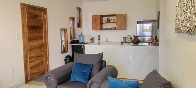 Tranquility 2-bedroom condo with AC in Crawfish Rock, Breathtaking Ocean Views. in Crawfish Rock