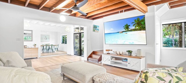 Tropical Family Oasis with Pool – Steps from Holloways Beach! in Holloways Beach