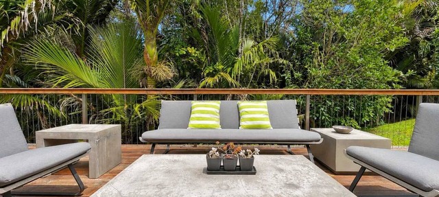 Tui Cottage - Walk to Onetangi Beach in Waiheke Island