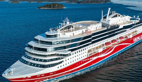Viking Line ferry Viking Glory - One-way journey from Stockholm to Turku in Stockholm