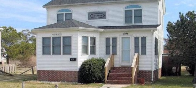 West Haven - Spacious 3BR, 2 Bath Waterfront home with dock , NO LINENS in Chincoteague