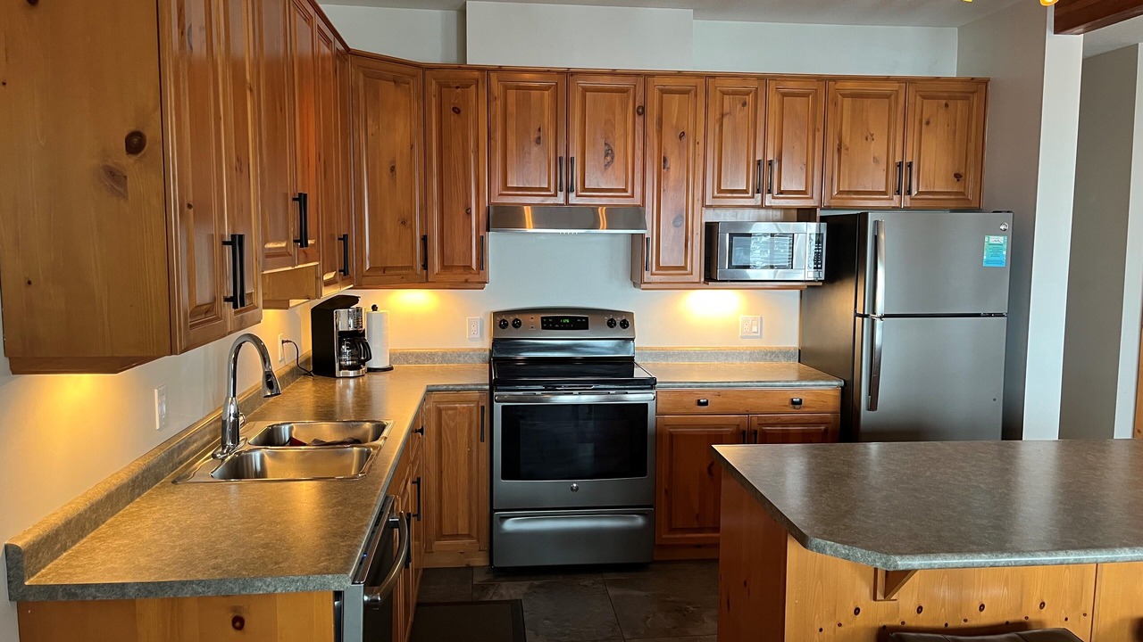 Photo of Kitchen in Big White Ski Resort