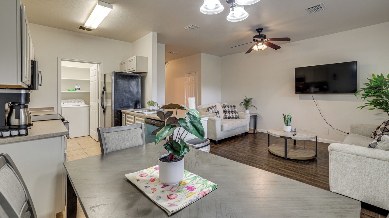 Photo of Bedroom in Medical Center District