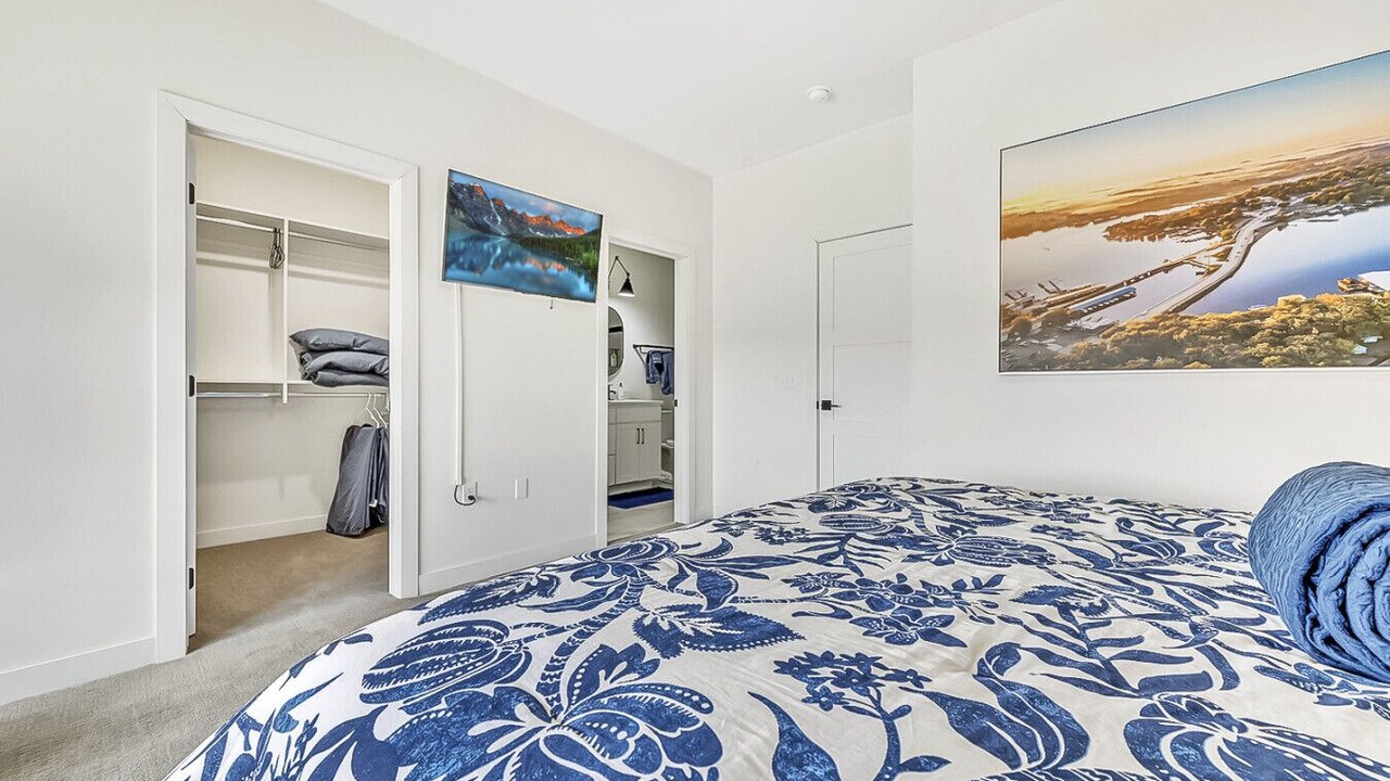 Photo of Bedroom in Arnolds Park
