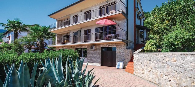 Pet friendly apartment in Lovran with WiFi in Lovran